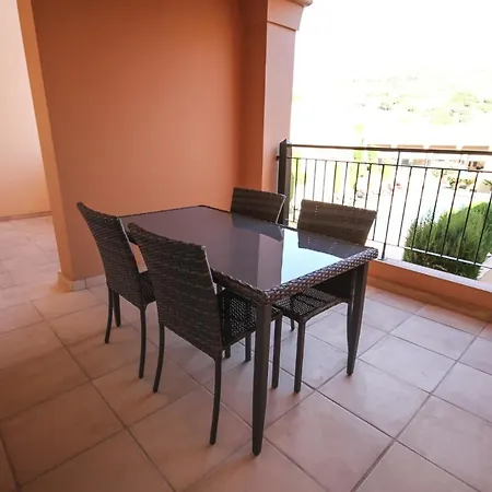 Luxury - T1 Vue Sur Piscine - Da * Senhora da Luz